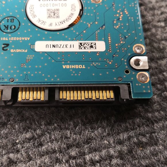 TOSHIBA 80GB 2.5" SATA HARD DRIVE MK8046GSX HDD2D93 - Picture 3 of 6